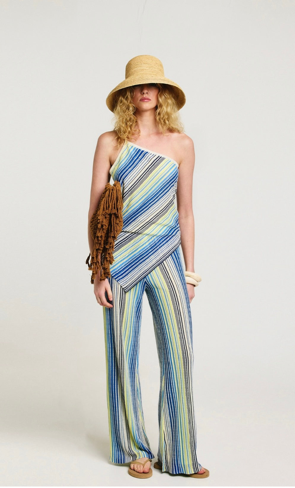 Laura knit set